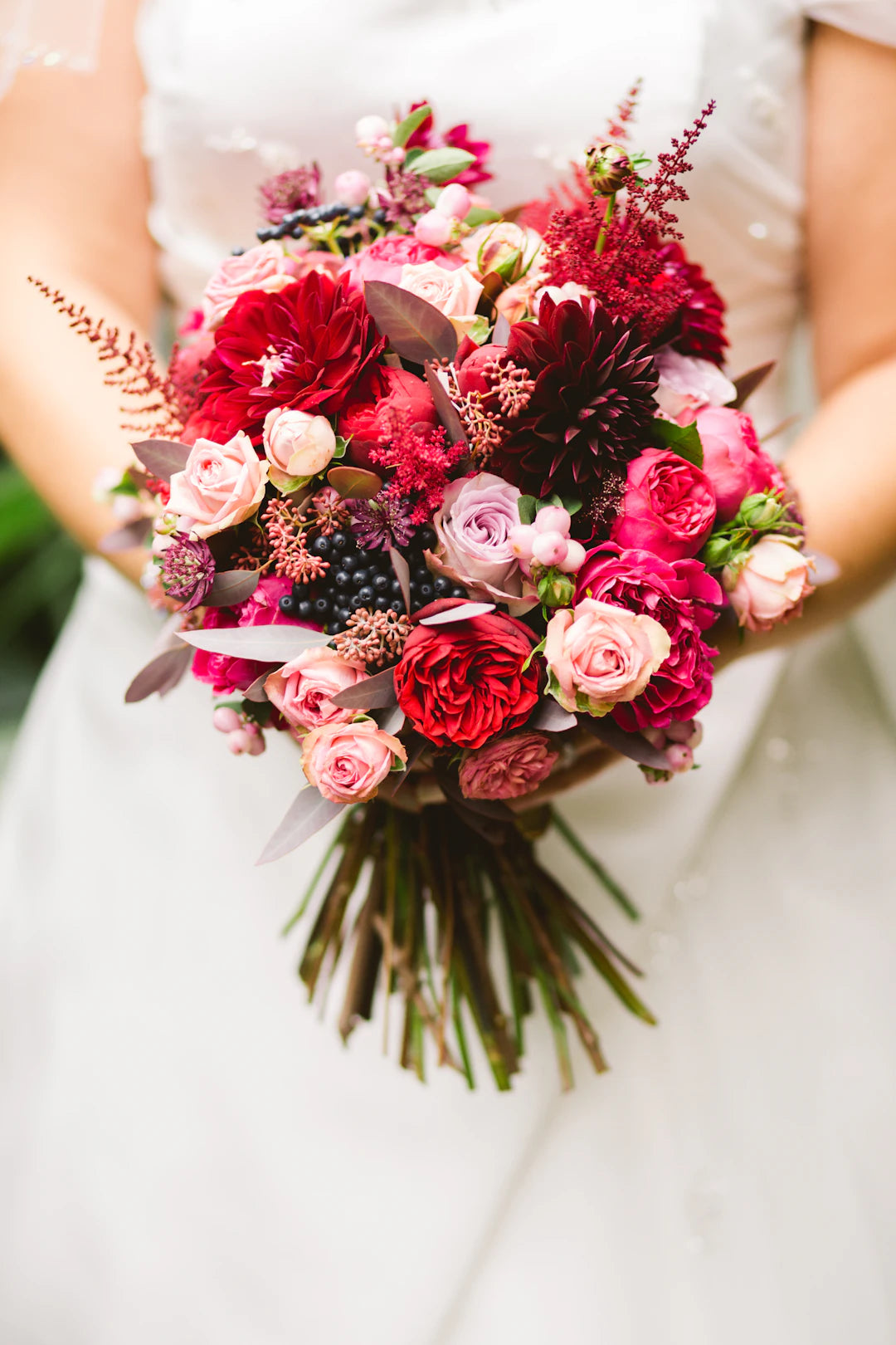 Trending Flower Bouquet Styles for Today's Weddings