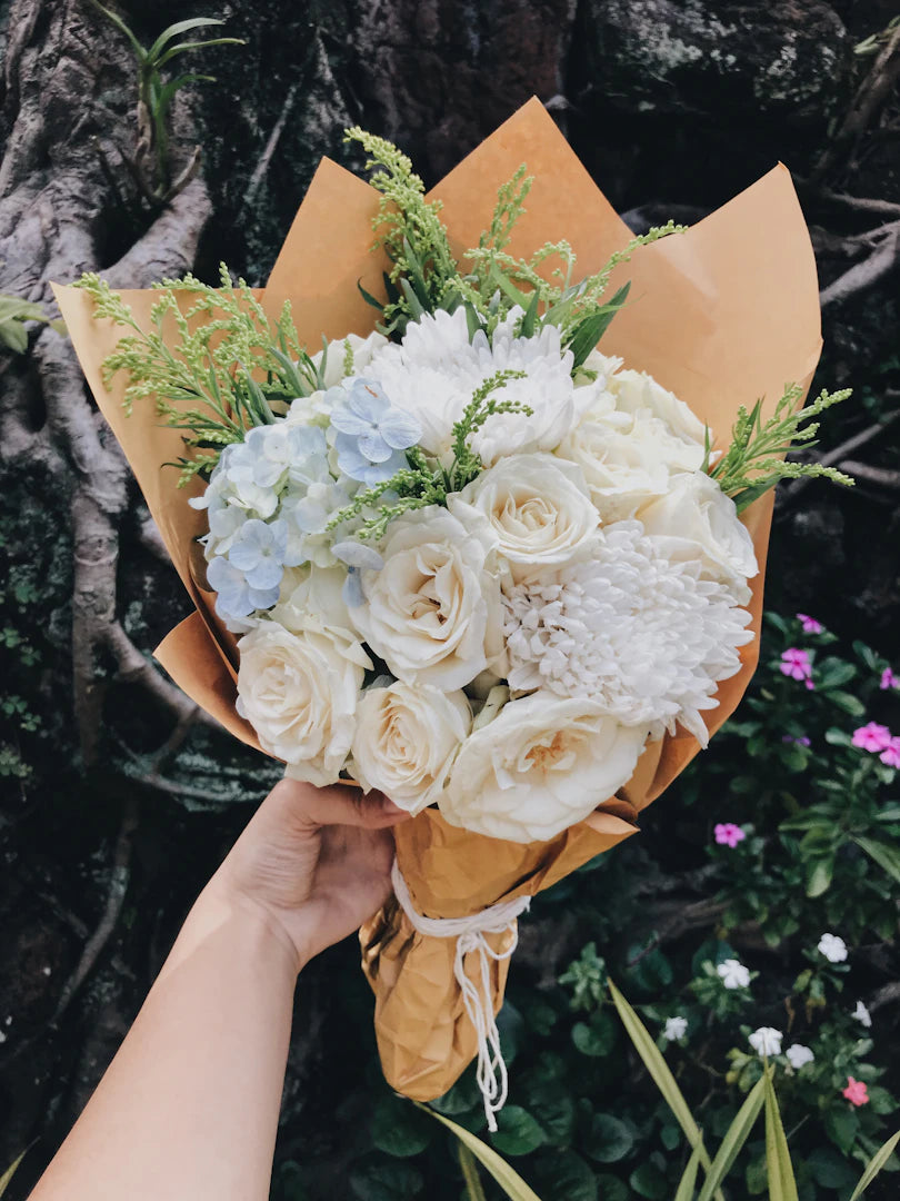 Gift Etiquette When  How to Give Flower Bouquets