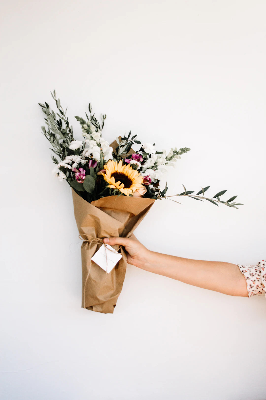 Create Your Own DIY Flower Bouquet A Beginner's Guide
