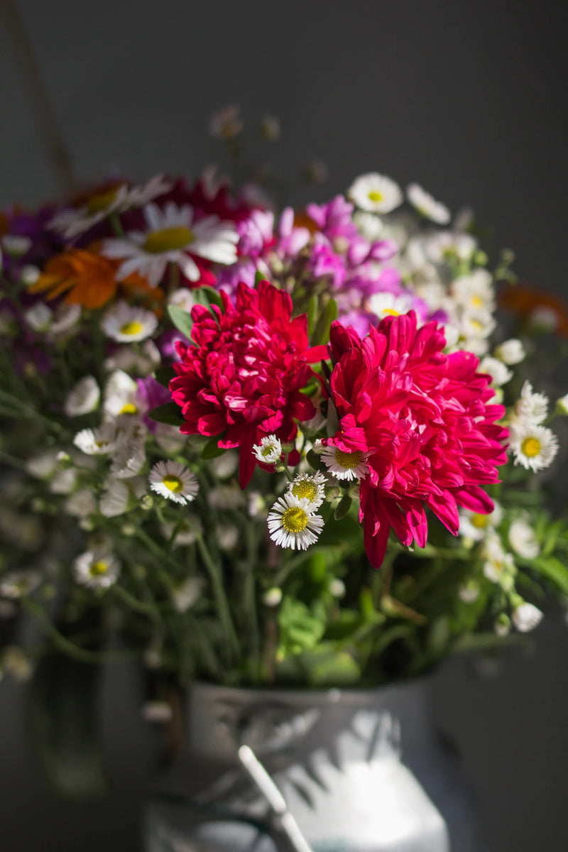 Elegant Flower Bouquets for Celebrating New Beginnings
