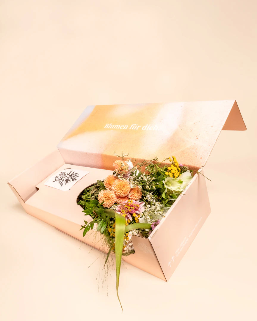 10 Innovative Packaging Ideas for Flower Bouquets